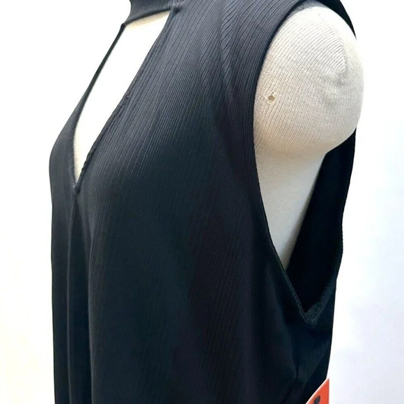 NWT INTEMPO Women Sleeveless Pullover Mock Neck Ribbed Keyhole Black Shirt Sz 2X - Picture 4 of 15